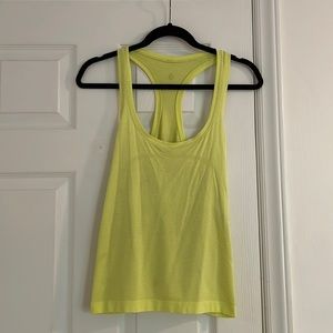 Lululemon tank top